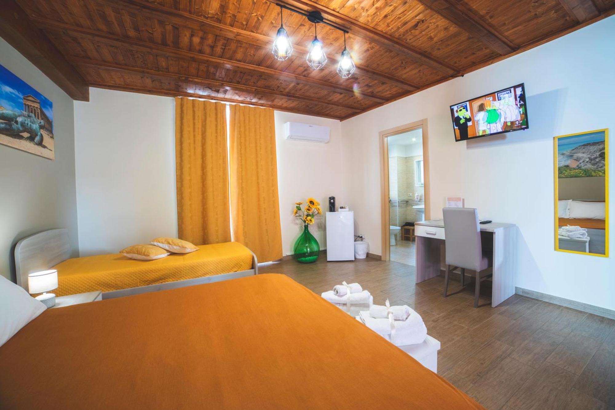 La Vie Fuille Bed And Breakfast Рипосто Экстерьер фото